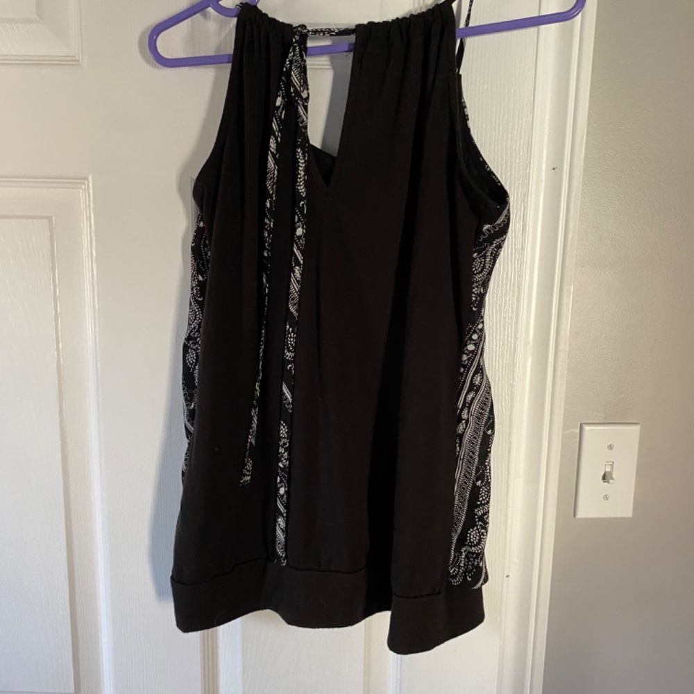 Tank - Dressy - Picture 2 of 2